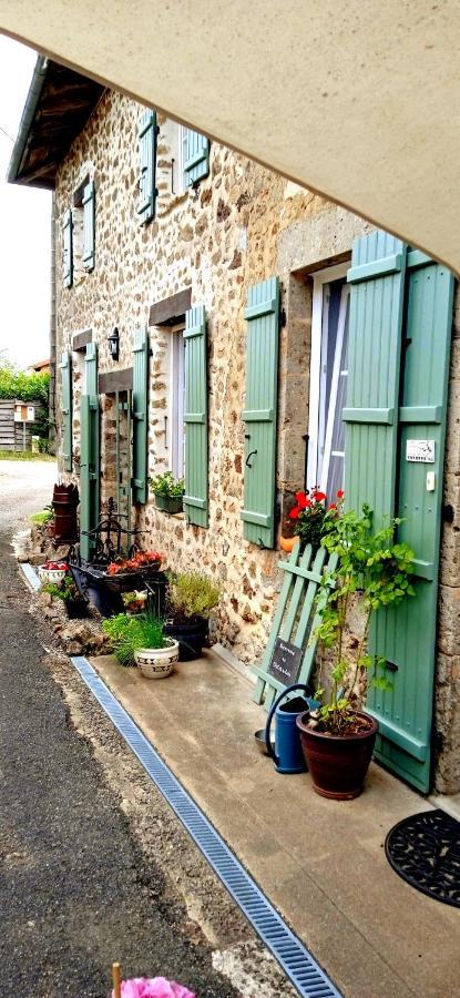 维代Le Chalet Du Coin住宿加早餐旅馆 外观 照片